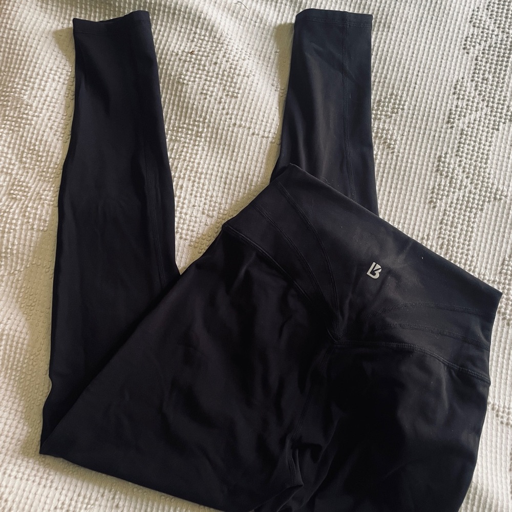 BuffBunny Black High-Waist Legacy Leggings M